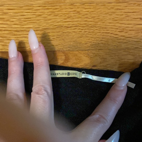 Cute Cardigan with Pockets! - Picture 4 of 5